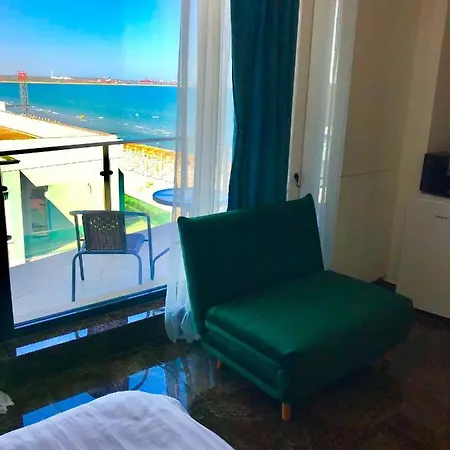 Anias Front View Of The Black Sea 48c *